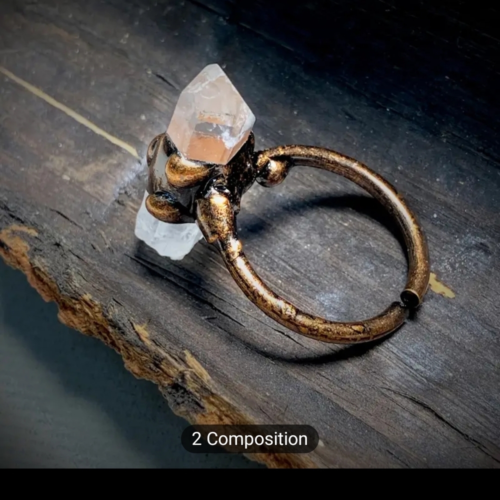 Crystal Column Ring with Gold Accents - Picture 2 of 2